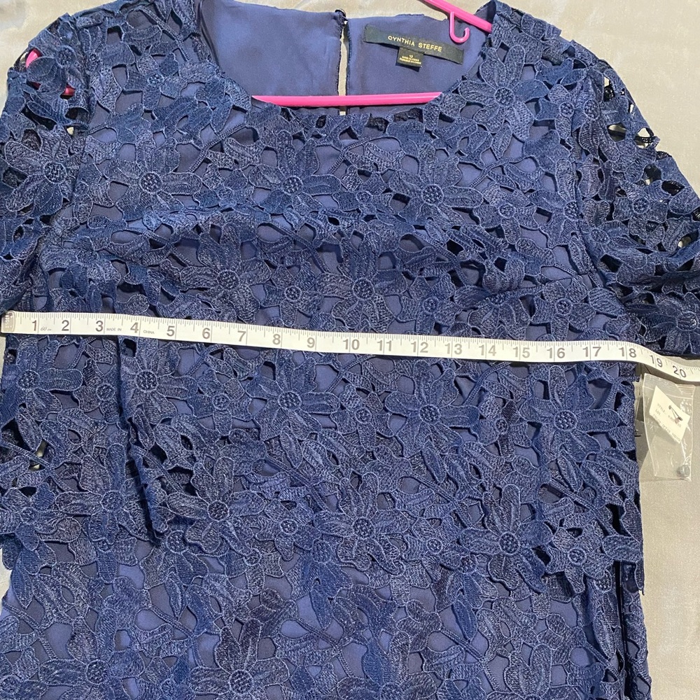 Cynthia Steffens Half-sleeve Popover Lace Dress - Picture 9 of 9